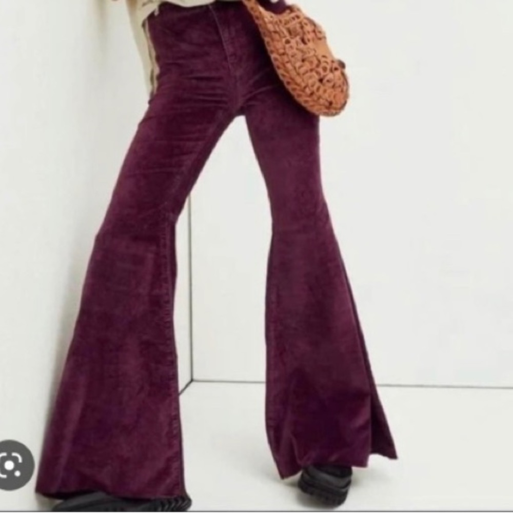 Free people Float on Flare Jeans
